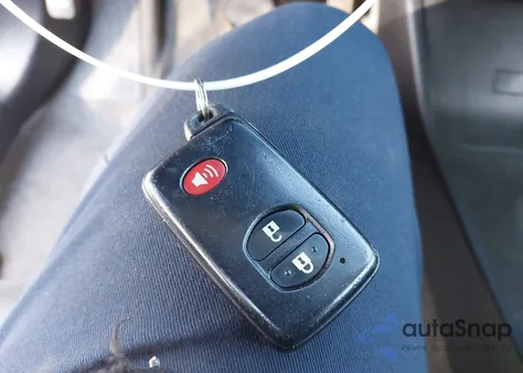 2015 Toyota Prius Three from USA, damaged, VIN JTDKN3DU3F1982392